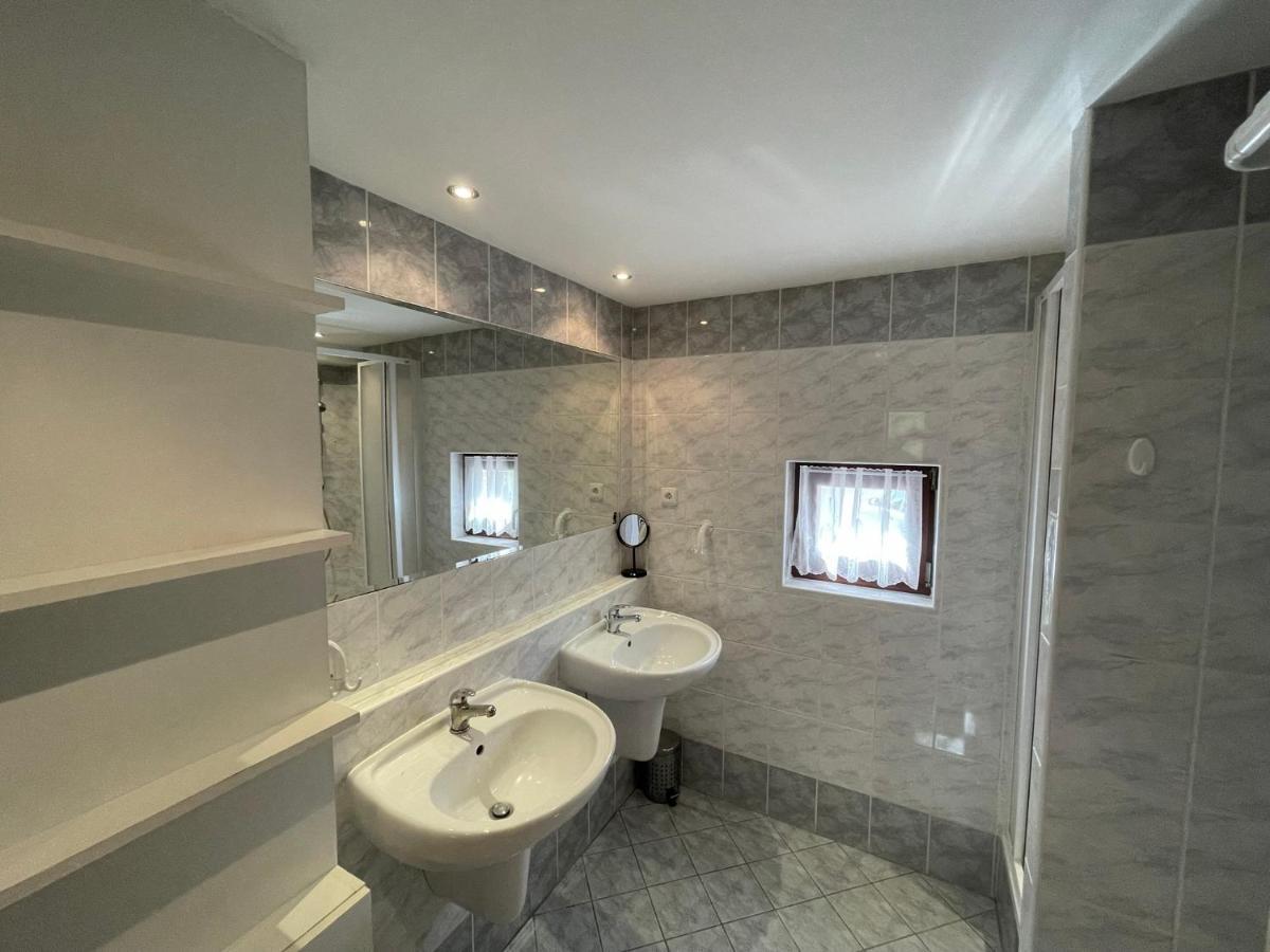 Ubytovani V Krkonosich, Rodinny Apartman Peklicko Horni Lanov Exterior photo